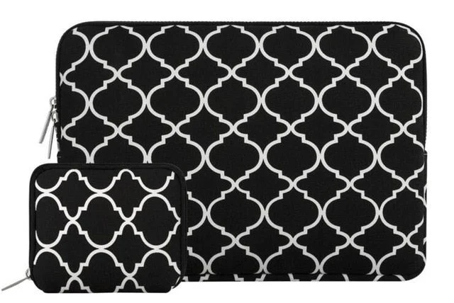 Quatrefoil Black