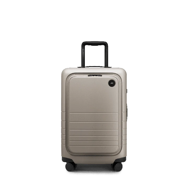 Carry-On Pro Plus